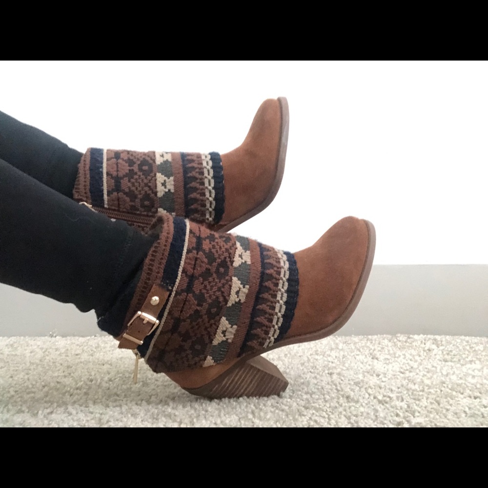 Jessica Simpson Cassley Booties!